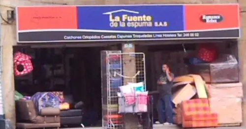 LA FUENTE DE LA ESPUMA LA FUENTE DE LA ESPUMA